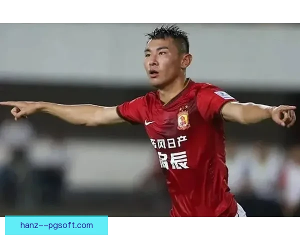 于汉超替补上场上演绝杀助申花逆转夺得足协杯冠军