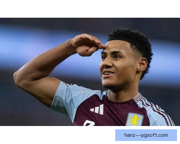 沃特金斯为英格兰首开纪录助力球队逆转 进攻端展现惊人实力